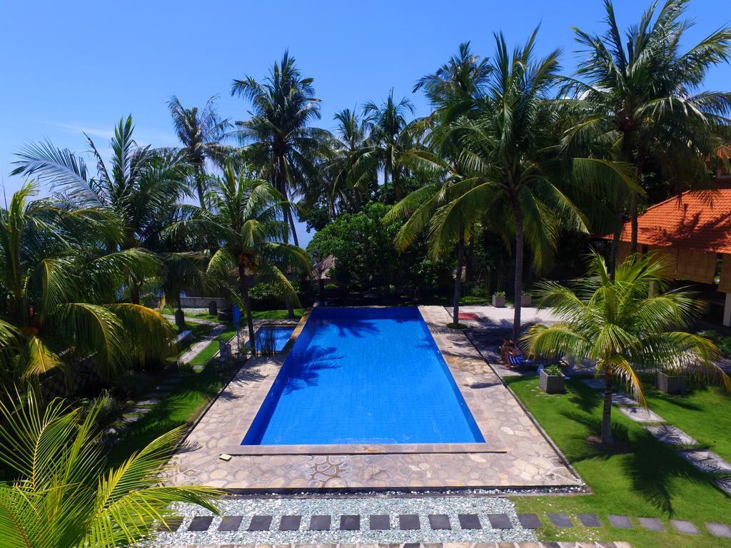 Ocean View Tulamben Dive & Resort Екстер'єр фото