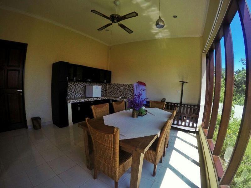 Ocean View Tulamben Dive & Resort Екстер'єр фото